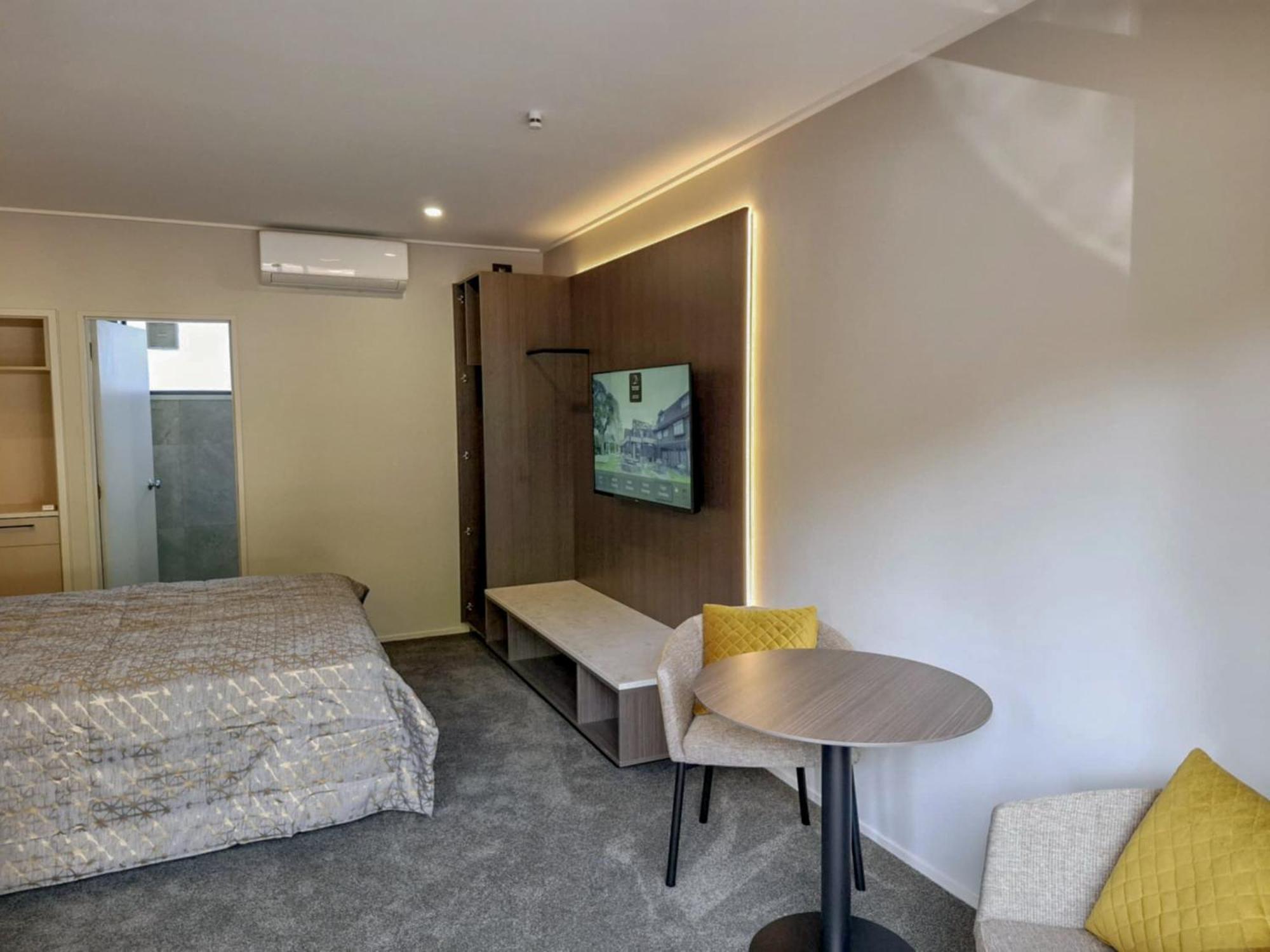 Distinction Coachman Hotel, Palmerston North Bagian luar foto